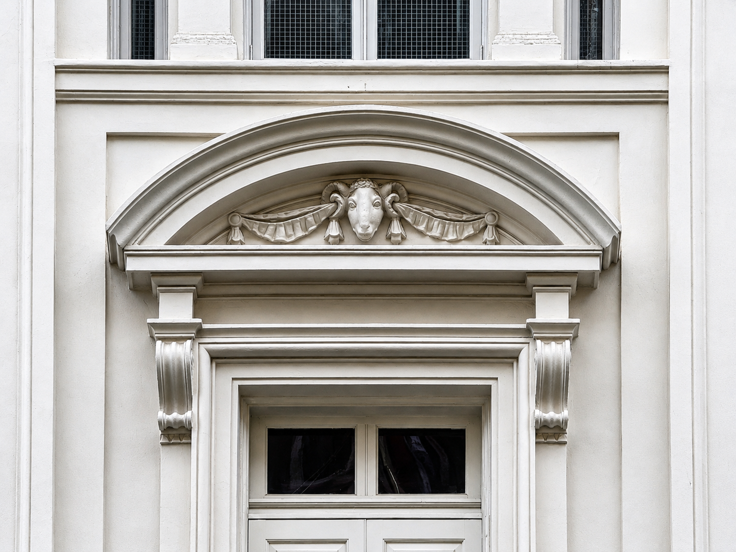 CAC Claro — Centro Histórico de Lima — imagen 2